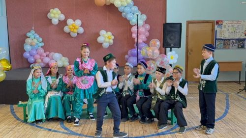 Фольклорный фестиваль «Слово и танец народов» прошел в Верхнеуслонском районе