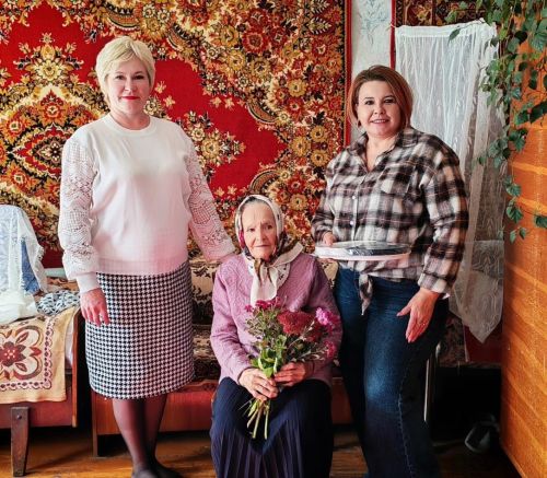 Поэтесса из села Коргуза отметила 85-летний юбилей