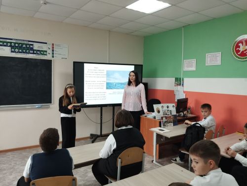 Литературно-музыкальный час к юбилею Лермонтова прошел в Верхнем Услоне