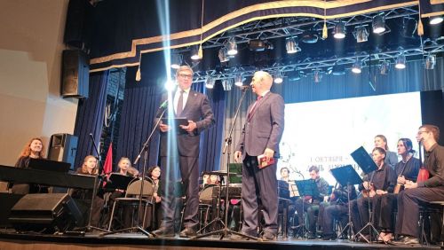 В районном Доме культуры выступил оркестр им. Аухадеева