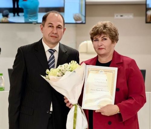 Соцработник из Верхнеуслонского района получила награду Минтруда Татарстана