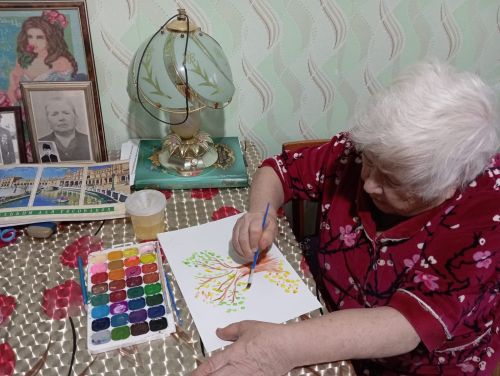 Соцработники в Верхнеуслонском районе применяют изотерапию для пожилых