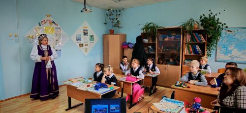 Встреча с фольклорным ансамблем прошла в коргузинской школе