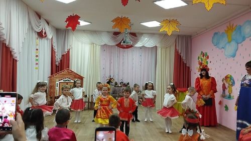 «Каенкай»да фольклор бәйрәме үткәрделәр