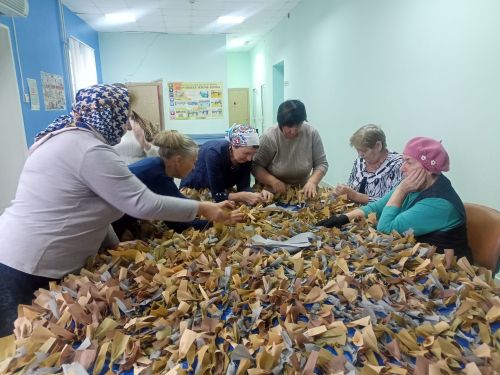 Сети для СВОих: макуловские добровольцы плетут невидимый щит для бойцов