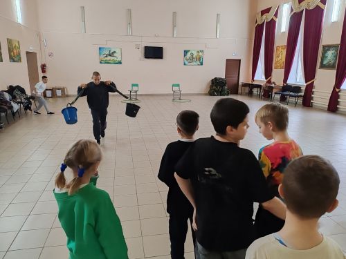 Спортивная программа «Веселые старты» для детей прошла в Кураловском СДК