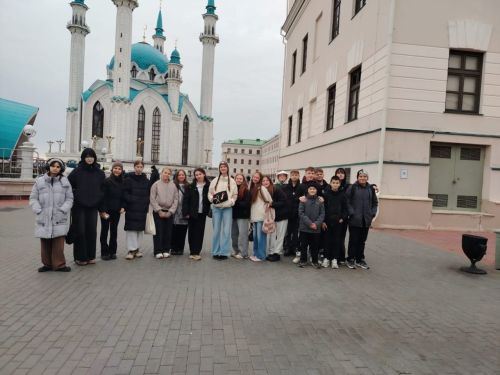 Гимназия балалары музейларда булып кайттылар
