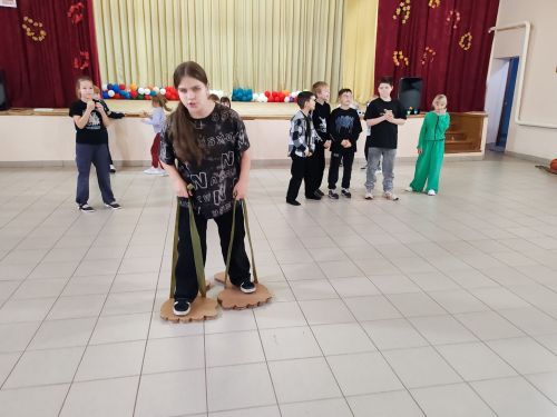 Спортивная программа «Веселые старты» для детей прошла в Кураловском СДК