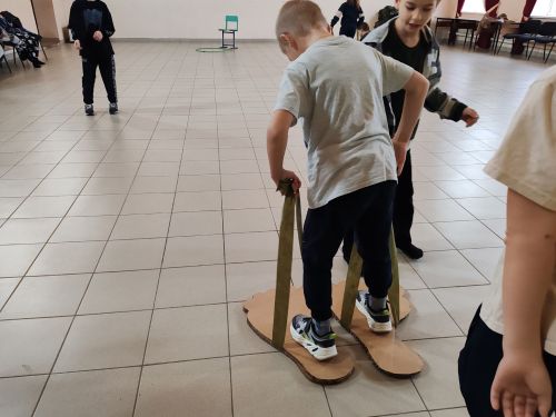Спортивная программа «Веселые старты» для детей прошла в Кураловском СДК