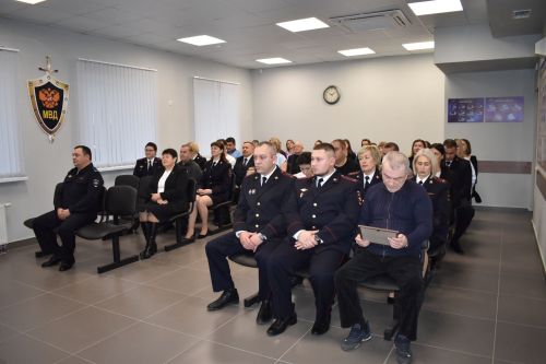 Полицейских Верхнеуслонского района поздравили с профессиональным праздником