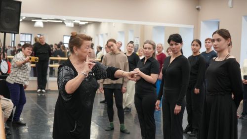 «Әйдә, бас!»: верхнеуслонские педагоги-хореографы осваивают новые ритмы