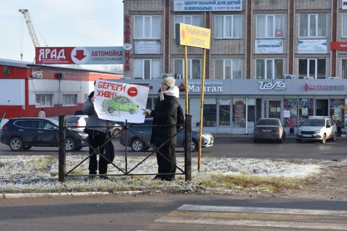 Акция памяти жертв ДТП прошла в Верхнем Услоне