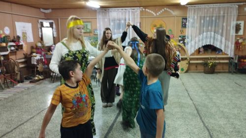 Час фольклора «В старину бывало так» прошел в Ямбулатовском СДК