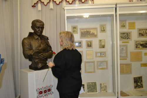 Песняр земли белорусской: дружба, память и живое слово в сердце Печищ