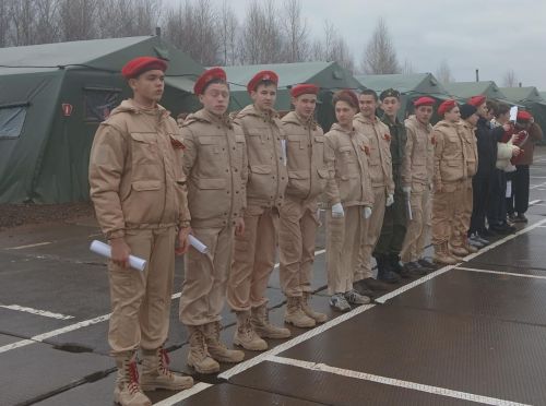 Юнармейцы Октябрьской школы сдали новый норматив в Елабуге