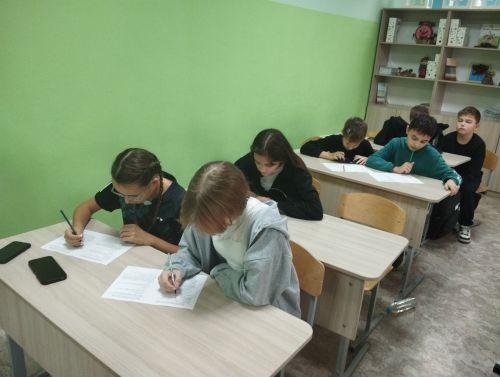 Олимпиада «Символы России» прошла в Верхнеуслонской детской библиотеке
