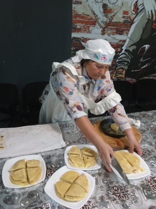 В Верхнеуслонском молодежном клубе готовили «Кыстыбый»