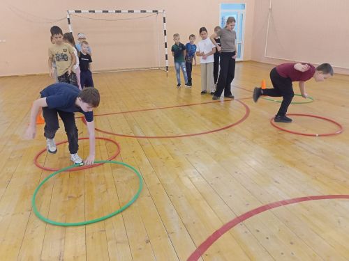 Веселые старты ко Дню народного единства прошли в Русском Макулове