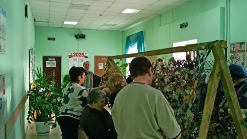 Военные песни исполняли волонтеры в Кильдеевском Доме культуры
