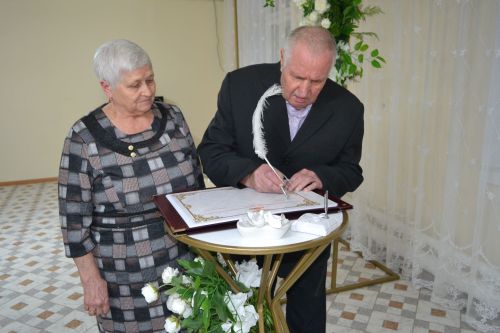 Супруги Малиновские из Макулова отметили изумрудную свадьбу