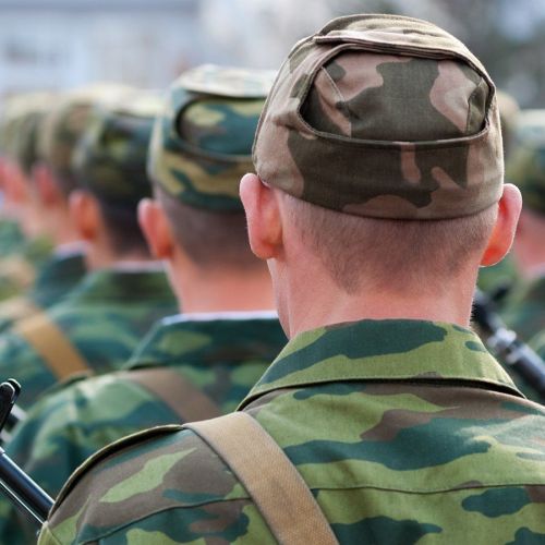 Очередную партию призывников из Верхнего Услона проводили на срочную службу