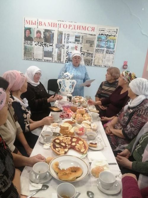 Бакча Сарайда әниләрне көтелмәгән форматта котладылар