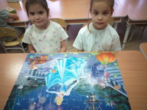 “Каенкай” балалар бакчасында пазллар җыярга яраталар