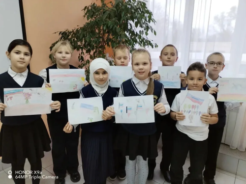 Макыл мәктәбендә илнең төп кануны белән таныштылар
