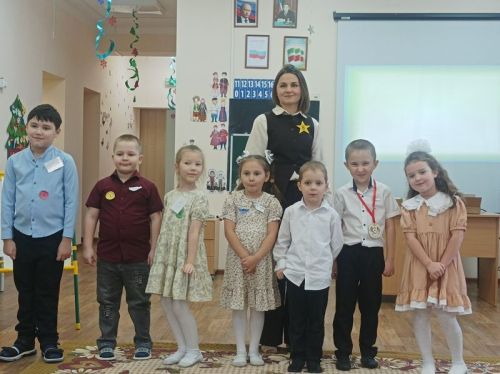 В Верхнем Услоне подвели итоги конкурса «Воспитатель года»
