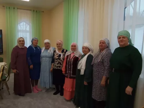 Югары Ослан мәчетендә МХО сугышчыларының әти-әниләрен хөрмәтләделәр