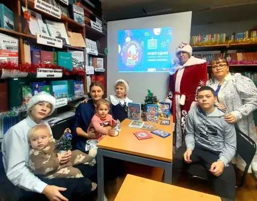 Мәмәтхуҗада кычкырып укулар узды
