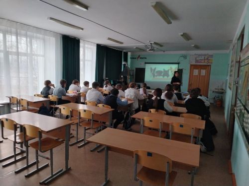 Югары Ослан урта мәктәбендә «Мөһим сөйләшүләр» дәресе узды