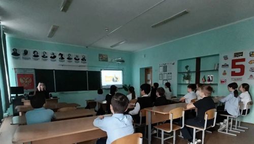 Югары Ослан урта мәктәбендә «Мөһим сөйләшүләр» дәресе узды
