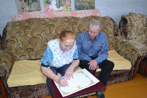 Супруги Власовы из Шеланги отметили золотой юбилей свадьбы