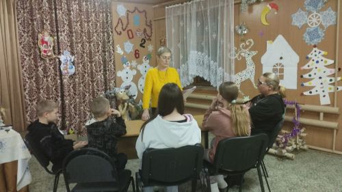 В Ямбулатовском ДК детям и родителям рассказали об опасности пиротехники