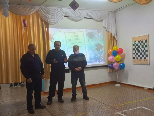 Октябрьский бистәсе мәктәбе юбилеен билгеләп үтте