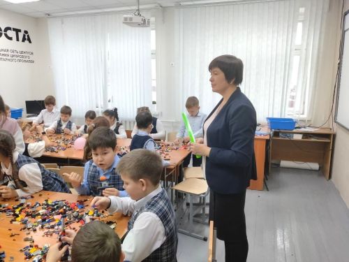 Яр Буе Морквашы мәктәбендә табигый фәннәр атналыгы узды