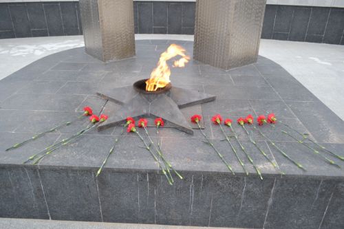 В Верхнем Услоне прошел митинг в честь Героев Отечества