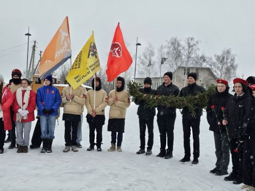 В Верхнем Услоне прошел митинг к Дню памяти воинов-интернационалистов