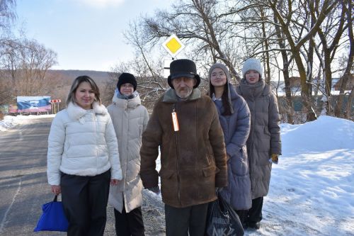 В Верхнеуслонском районе водителей поздравили с Днем защитника Отечества