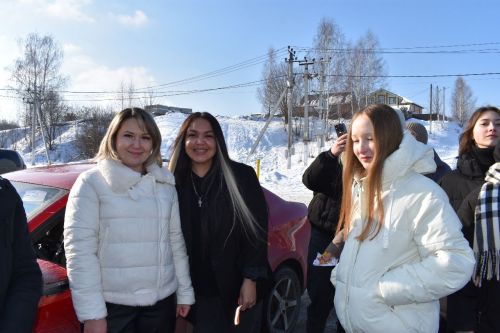 В Верхнеуслонском районе водителей поздравили с Днем защитника Отечества