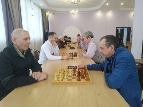 Верхний Услон вновь стал победителем в шахматных баталиях