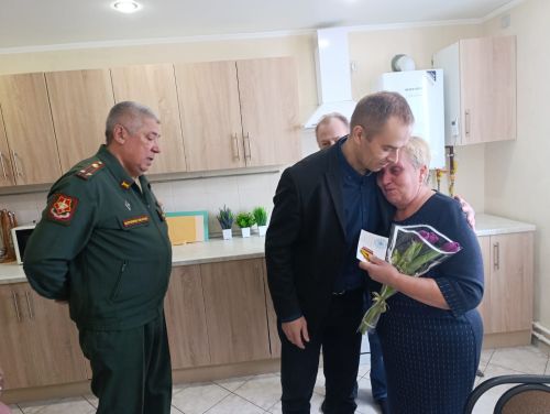 В Верхнеуслонском районе вручили воинские награды близким участников СВО