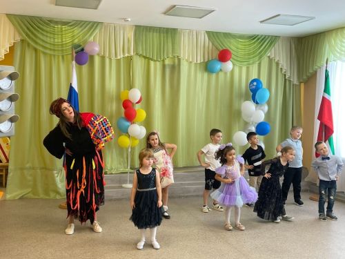 Түбән Ослан балалар бакчасы «23+8» чарасы үткәрде