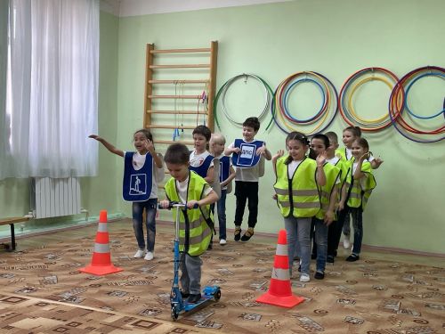 Профилактическая беседа по ПДД прошла в Верхнеуслонской «Радуге»