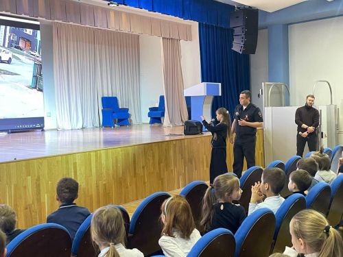 В Татарстане в школах проходят уроки о правилах дорожной безопасности