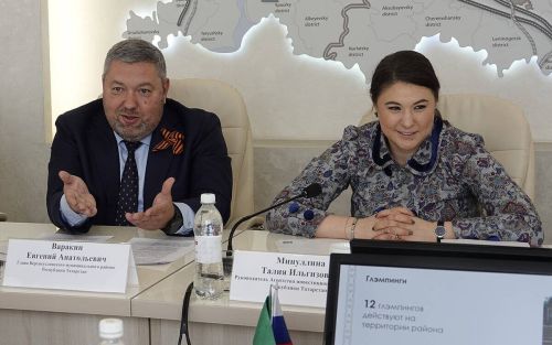 Средняя зарплата в Верхнеуслонском районе превысила 180 тысяч рублей