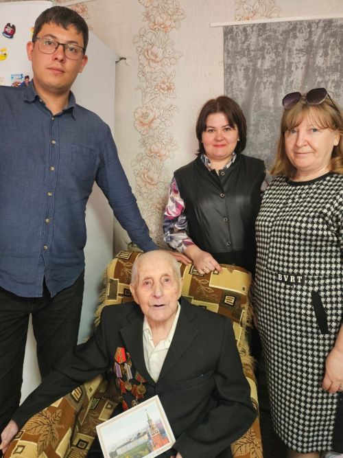Николаю Тугееву из Больших Мемей исполнилось 95 лет