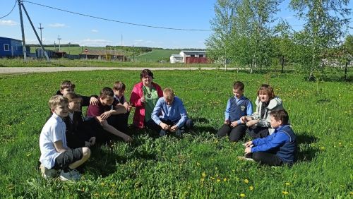 Всемирный день одуванчика отметили в Кильдеевском сельском Доме культуры