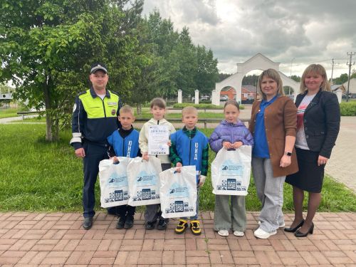 В Верхнем Услоне наградили участников семейного видеочелленджа по БДД